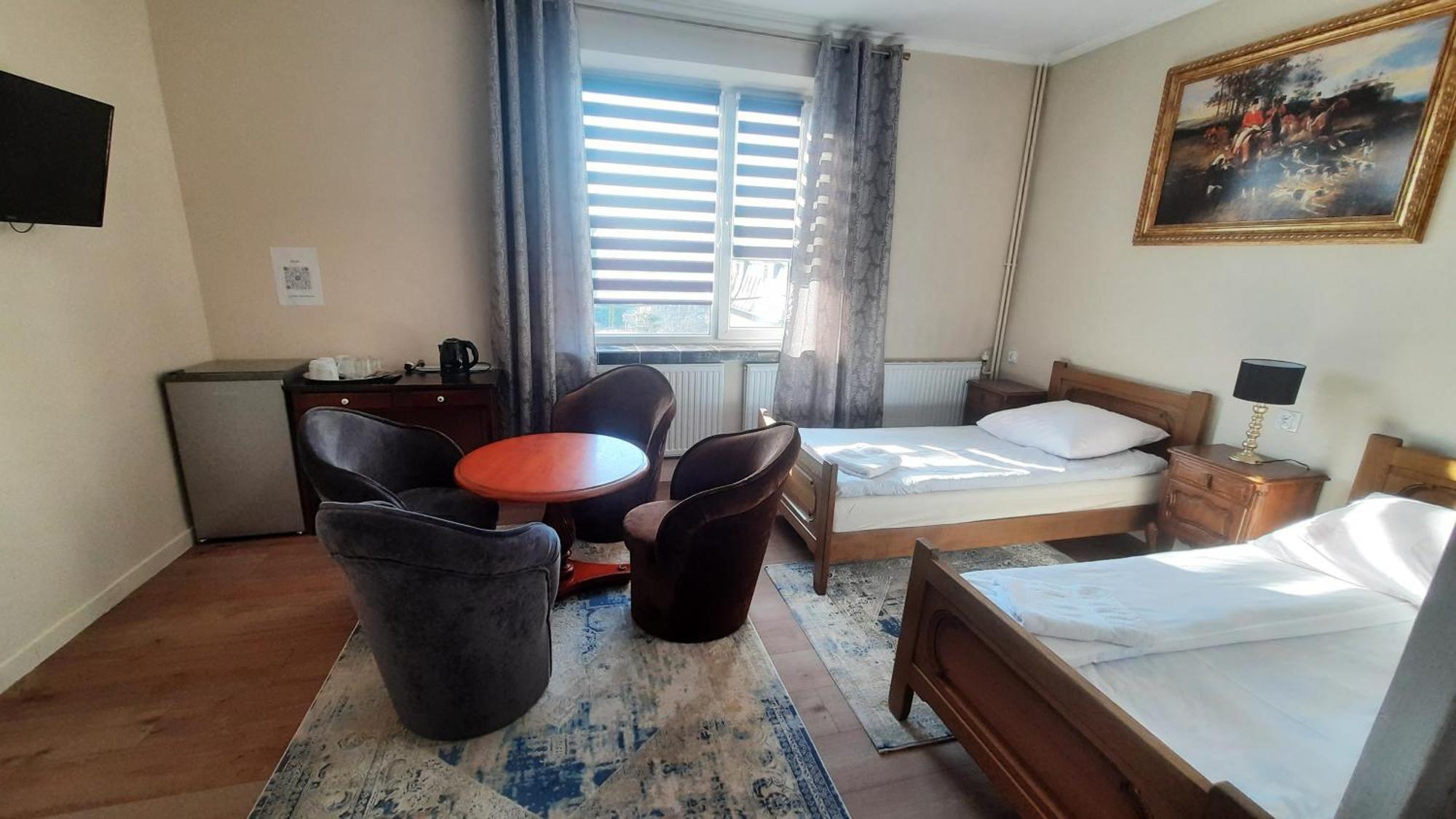 Hotel Rezydencja Rosa Přemyšl Exteriér fotografie