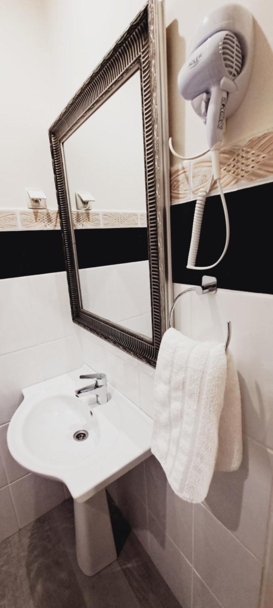 Hotel Rezydencja Rosa Přemyšl Exteriér fotografie
